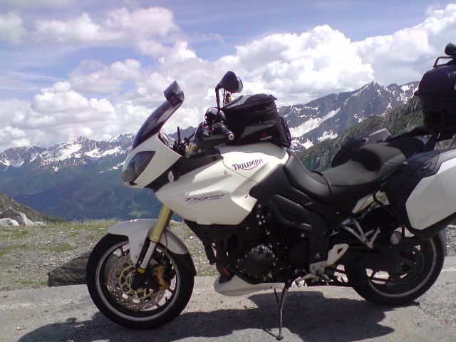 640x480 pixels (87K)